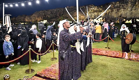 اليوم الوطني.. عضو فرقة الدرعية: العرضة كانت حاضرة بفتوحات الملك عبدالعزيز