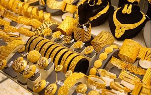 بعد قفزته عالميًا.. سعر الذهب في السعودية اليوم الاثنين 30-3-1447 لكل الأعيرة