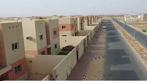 مختص: تثبيت الإيجار يسهم في استقرار الأسر ذات الدخل المتوسط والمنخفض