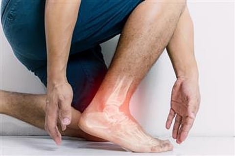 استشاري: 6 أسباب لحرارة باطن القدمين