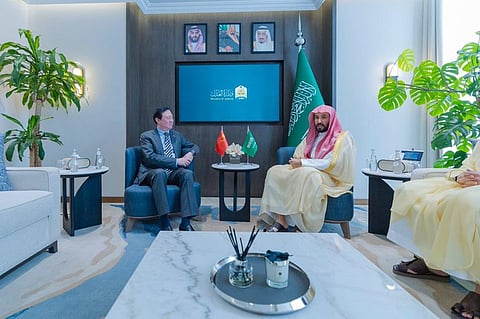 وزير العدل يبحث مع سفير الصين بالمملكة سبل تعزيز التعاون في المجالات العدلية والقانونية