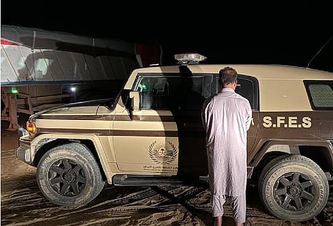 ضبط باكستاني لاستغلاله الرواسب في منطقة مكة المكرمة