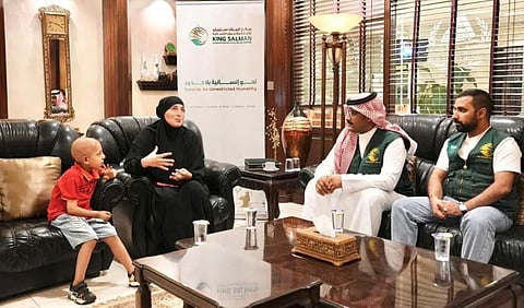 «سلمان للإغاثة» يبادر بعلاج طفل فلسطيني من قطاع غزة مصاب بسرطان الأرومة العصبية