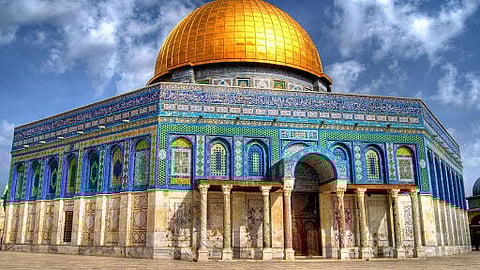 محافظة القدس تحذّر من انهيار أجزاء من الأقصى جراء حفر الاحتلال الإسرائيلي للأنفاق