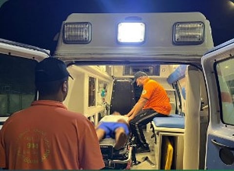 حرس الحدود بمنطقة جازان ينقذ مقيمًا من الغرق أثناء ممارسته السباحة