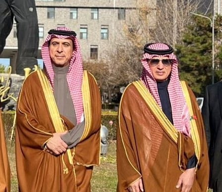 «الحارثي» يعلن مغادرته هيئة الإذاعة والتلفزيون.. ويُرحب بخلفه علي الزيد