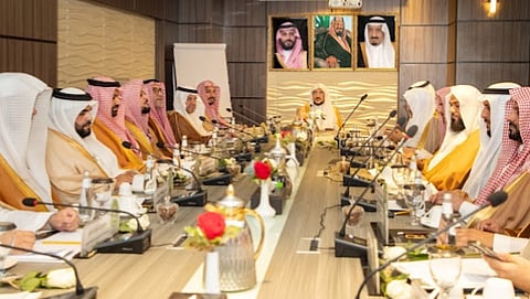 وزير الشؤون الإسلامية يؤكد ضرورة مراقبة التعديات على المساجد ومرافقها وخدماتها