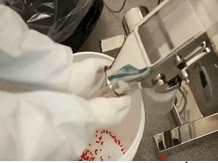 مختص: المملكة تستهدف رفع نسبة إنتاج وتوطين الأدوية محليا كأحد أهداف رؤية 2030