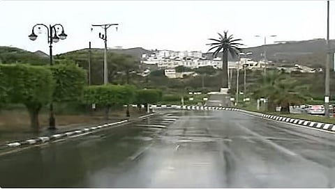 الدفاع المدني: هطول أمطار رعدية على معظم مناطق المملكة من الجمعة حتى الاثنين المقبل