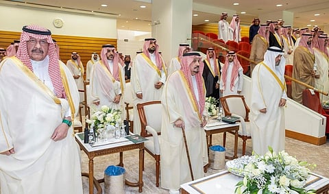 أمير الرياض يرعى حفل سباق الخيل على كأس الأمير محمد بن سعود الكبير «كأس الوفاء»