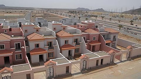 محلل اقتصادي: القطاع العقاري أحد الركائز الأساسية لتحقيق رؤية 2030