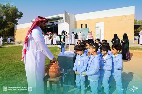 "سيل" تقود مبادرة بيئية كبرى في حي عكاظ بمشاركة 800 متطوع و800 شتلة