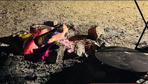 ضبط سوري لإشعاله النار في غير الأماكن المخصصة لها بمحمية طويق الطبيعية