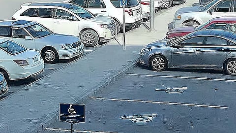 «المرور»: ضبط 2332 مركبة مخالفة متوقفة في الأماكن المخصصة لذوي الإعاقة