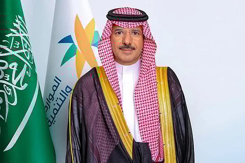 نائب وزير الموارد البشرية للعمل د. عبد الله أبوثنين