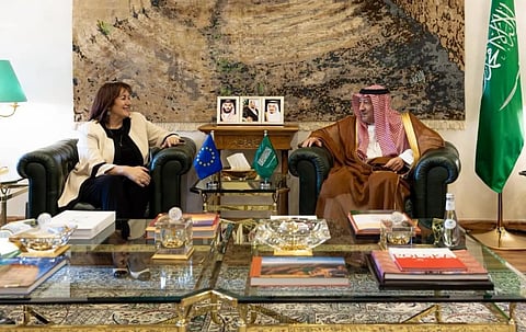 نائب وزير الخارجية يستقبل المفوضة الأوروبية لشؤون البحر الأبيض المتوسط