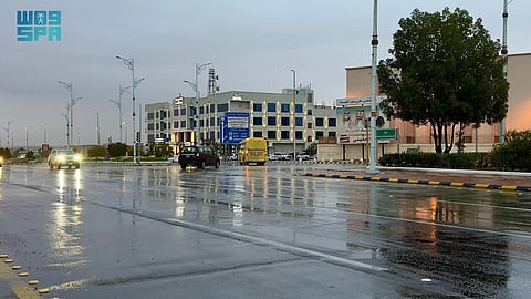 الهلال الأحمر بالحدود الشمالية يرفع الجاهزية للتقلبات الجوية