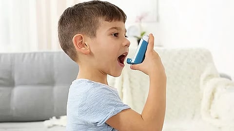 تجمع الرياض الصحي يوضح طرق حماية الأطفال من نوبات الربو خلال الشتاء