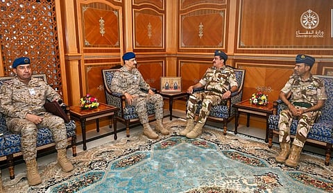 خلال الزيارة