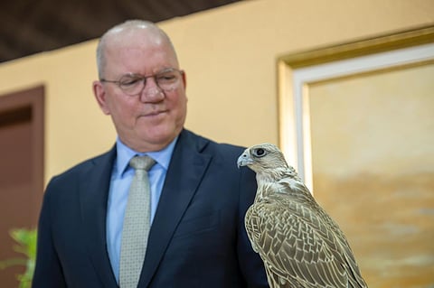 سفير هولندا يزور مهرجان الملك عبدالعزيز للصقور 2025