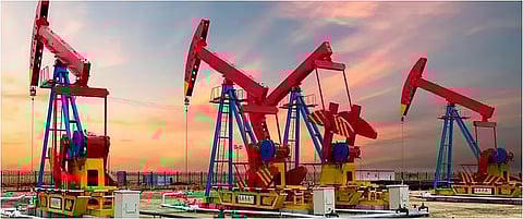 تراجع أسعار النفط بعد ارتفاعها أكثر من 2%