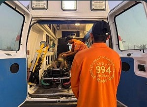 حرس الحدود بمنطقة جازان ينقذ طفلًا من الغرق أثناء ممارسة السباحة