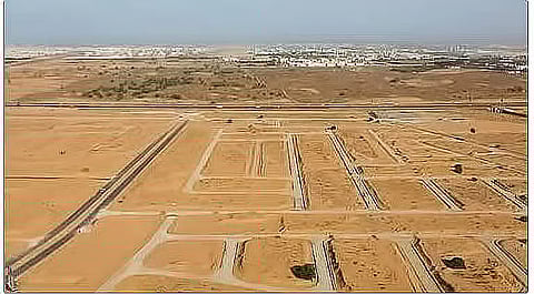 مسؤول: إجراءات برنامج رسوم الأراضي البيضاء إلكترونية بالكامل