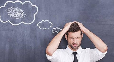 مستشاري تربوي: السهر والإكثار من المنبهات خلال فترة الاختبارات يؤديان إلى تقليل التركيز