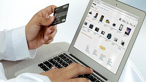 مختص يوضح ضوابط تقسيم الراتب والإنفاق السليم