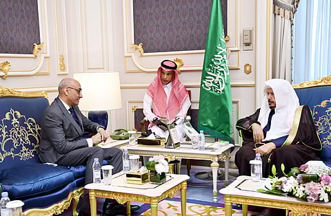 رئيس الشورى يستقبل سفير باكستان لدى المملكة ويستعرضان آفاق التعاون الثنائي بين البلدين