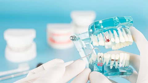 مختص: رفع نسب التوطين بمهن طب الأسنان يقلل الاعتماد على الاستقدام