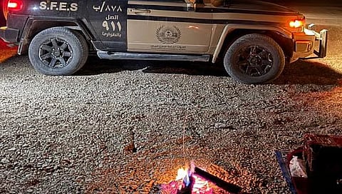 ضبط مواطن لإشعاله النار في الأماكن غير المخصصة لها بمحمية طويق الطبيعية