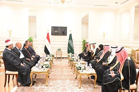 وفد «الشورى» يبحث تعزيز التعاون البرلماني مع مجلس النواب المصري