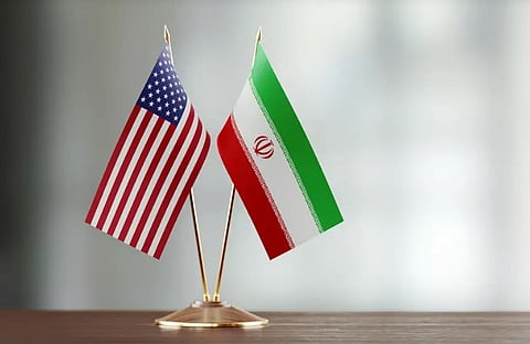 انطلاق المحادثات بين أمريكا وإيران في سلطنة عمان