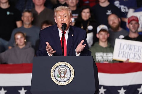 ترامب يهاجم مغنيا شهيراً: "رقصه مقزز وكلامه غير مفهوم"