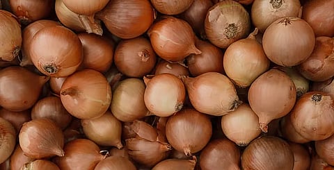 طبيبة: 8 فئات يجب عليها تجنب البصل