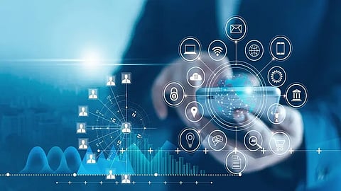 أكاديمي: جهات العمل بالمملكة وصلت لنضج رقمي يمكنها من أداء الأعمال عن بعد بشفافية