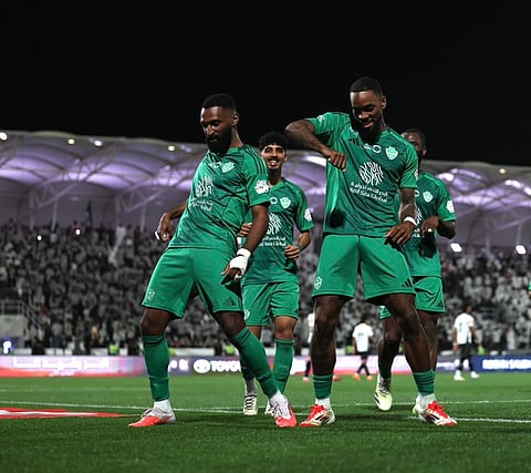 الأهلي والشباب