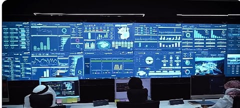 مسؤول بالمسجد الحرام: جهاز القارئ الذكي يقيس أعداد القاصدين ويسهم في تنظيم حركة الحشود