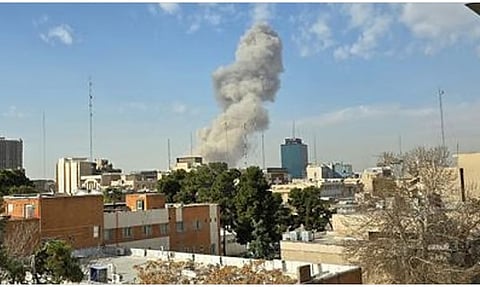 وكالة الصحافة الفرنسية: دوي انفجارات وسط دبي