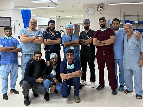 فريق طبي بتجمع جازان الصحي ينجح في إنقاذ حياة مريض يعاني من تجمعات دهنية حول العنق والرقبة