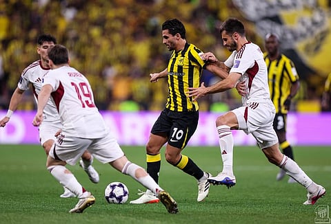 الاتحاد يفوز على الوحدة