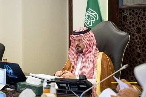 نائب أمير مكة المكرمة يترأس اجتماع لجنة الحج ويؤكد أهمية الاستعداد المبكر للموسم