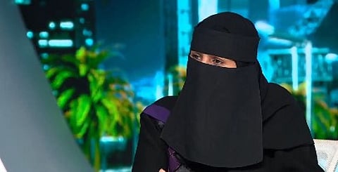 كيف نستخدم الرسم مع الأطفال والمرضى للتعبير عن مشاعرهم؟ أخصائية توضح