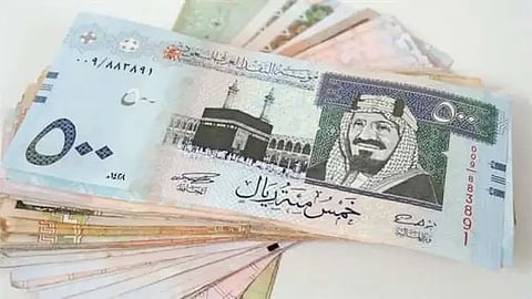 سعر الريال مقابل الدولار والعملات الأجنبية اليوم السبت 15-11-1447