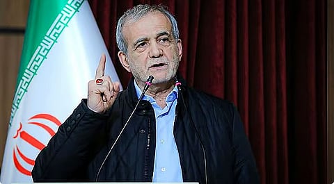 الرئيس الإيراني: ضغوط أمريكا لن تجبر طهران على قبول مطالبها