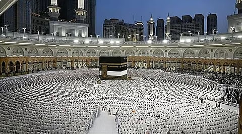 وزارة الحج تطلق الدليل التوعوي لحجاج الداخل لموسم حج 1447هـ