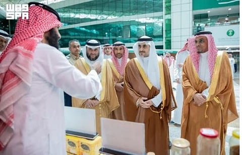  نائب وزير البيئة: المملكة تقود تحولًا نوعيًا في قطاع النحل بإنتاج 7,786 طنًا من العسل الطبيعي