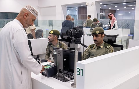 «الشؤون الإسلامية» تودّع ضيوف الرحمن عبر منفذ حالة عمار