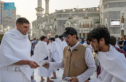 بدء إصدار التأشيرات اليوم.. تقويم موسم العمرة لعام 1448هـ